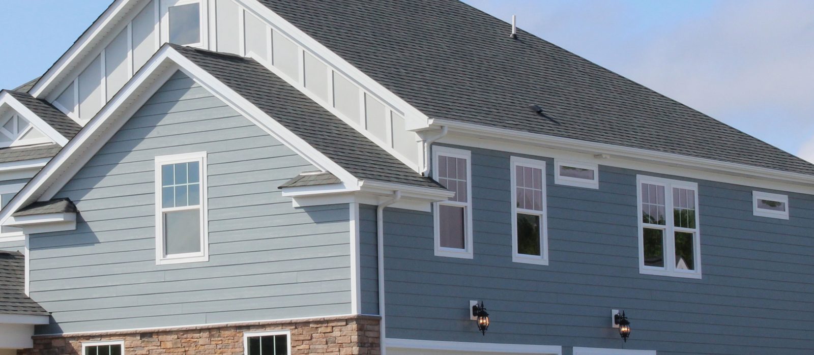 Side of a finished Glendan cottage elevation